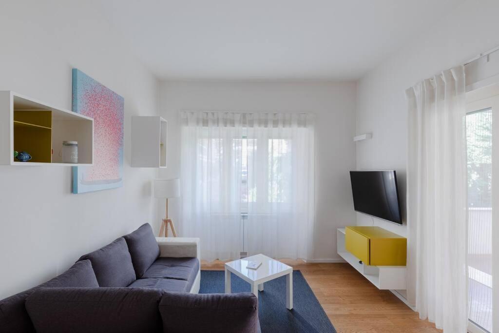Stupendo Appartamento In Quartiere Residenziale Rzym Zewnętrze zdjęcie