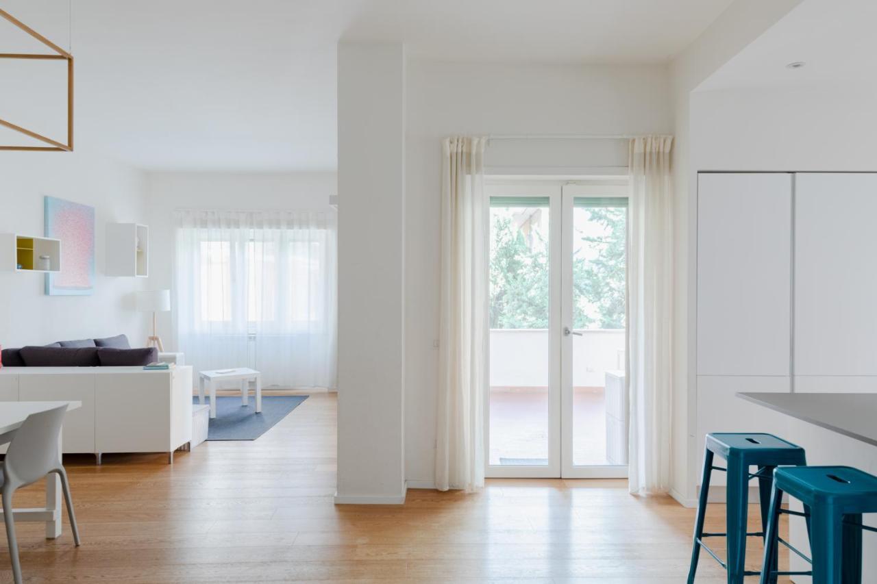 Stupendo Appartamento In Quartiere Residenziale Rzym Zewnętrze zdjęcie
