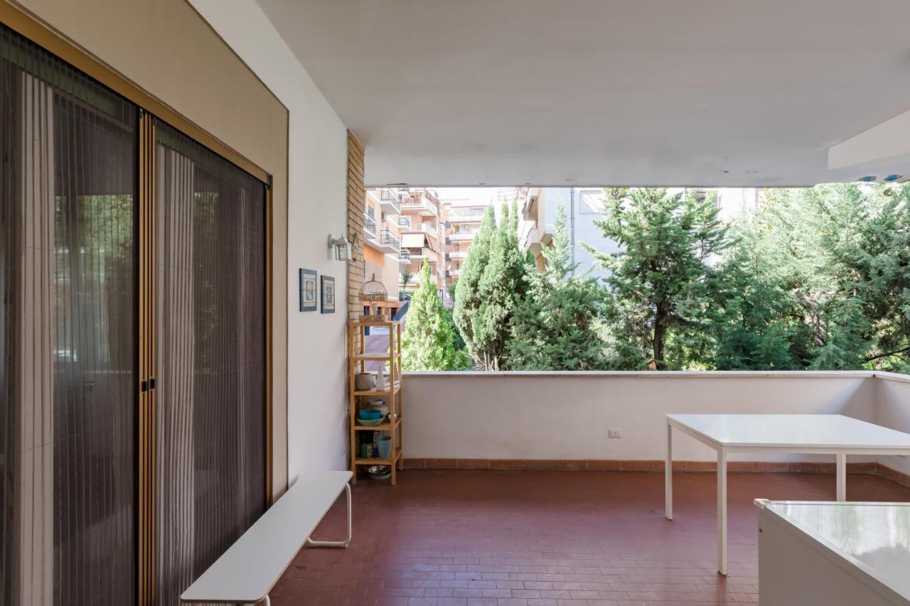 Stupendo Appartamento In Quartiere Residenziale Rzym Zewnętrze zdjęcie
